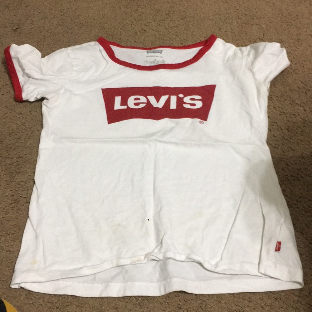 A plan red and white Levi’s shirt